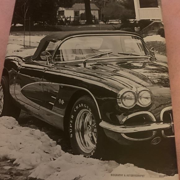 Born to Run Bruce Springsteen hardcover book brand new great gift - Picture 3 of 4